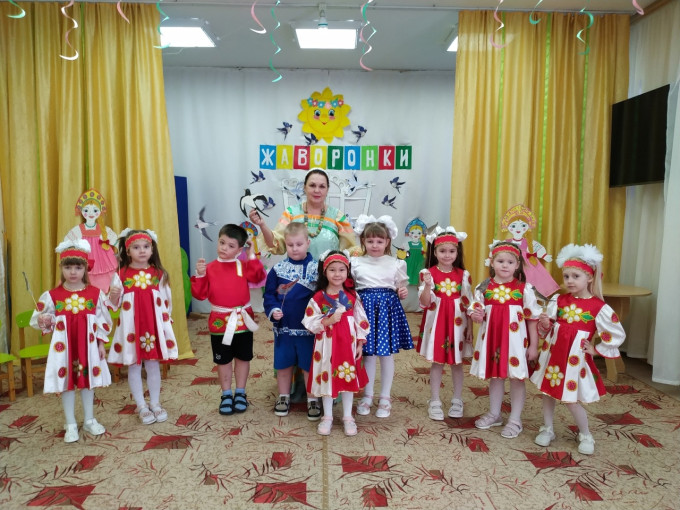 Праздник "День Жаворонков" Праздник "День Жаворонков".